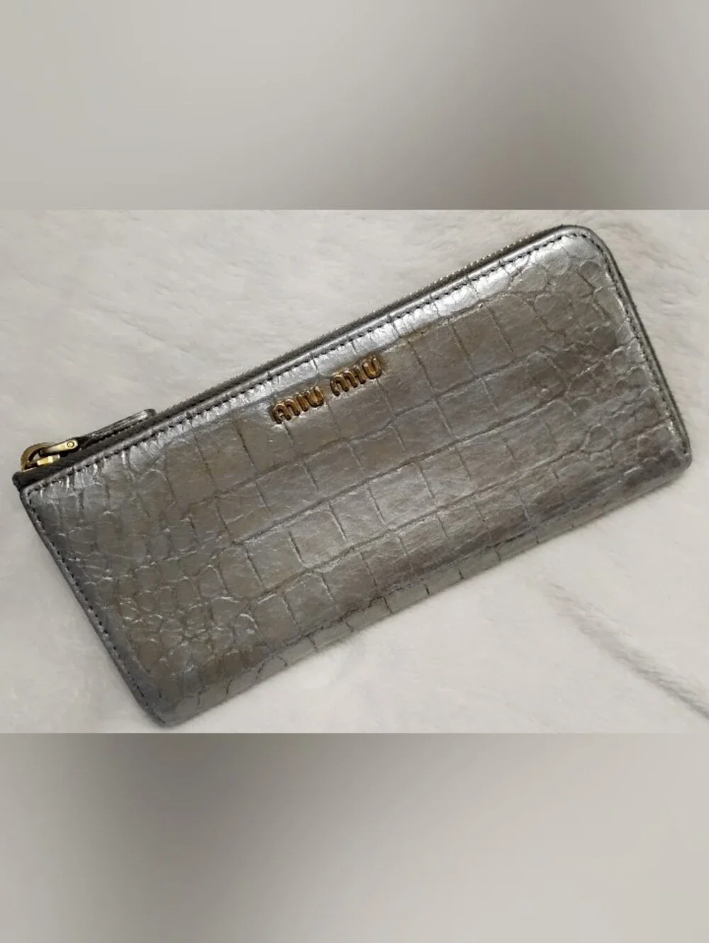 Miu Miu 2Tone Shimmer Metallic Vintage Wallet! Croc-Embossed ZipGold Logo!